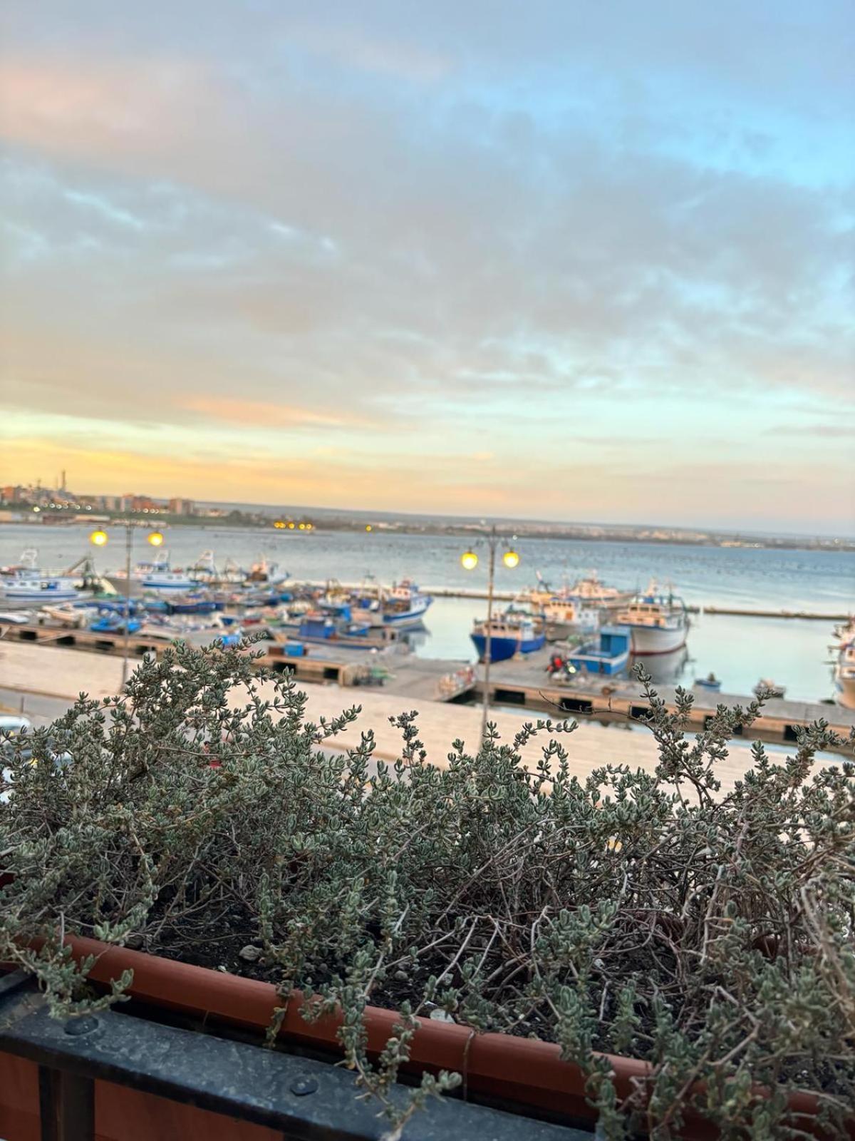 Il Palazzino Apartment Taranto Ngoại thất bức ảnh
