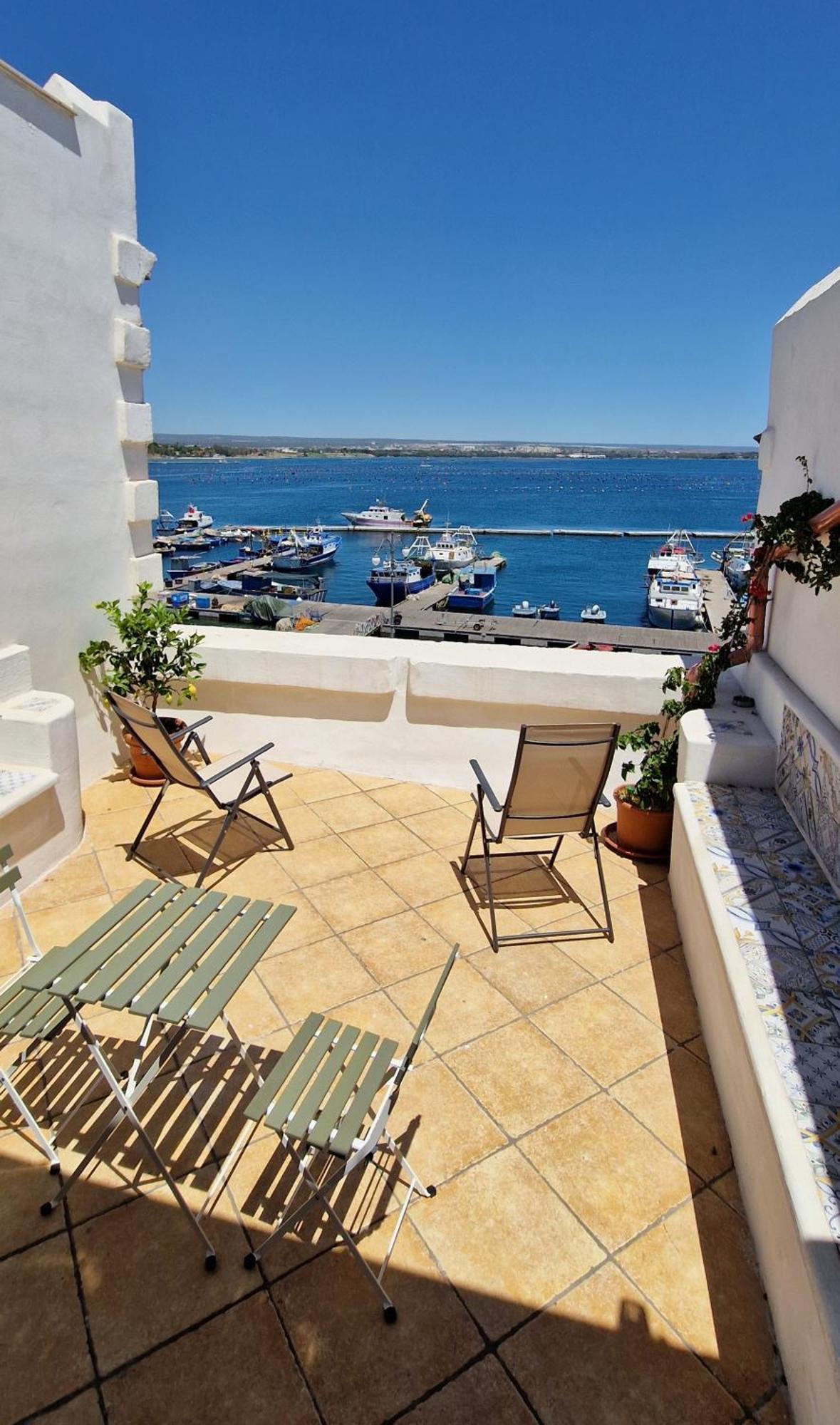 Il Palazzino Apartment Taranto Ngoại thất bức ảnh